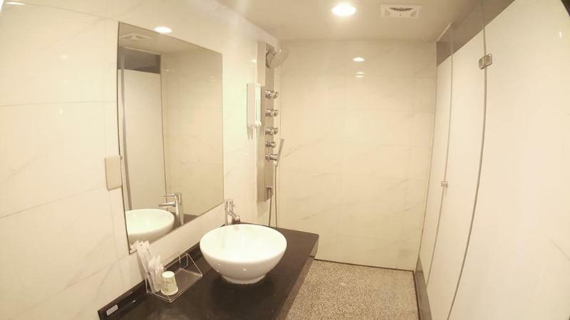 Walker Hotel - Zhengyi 2 Taipéi Exterior foto